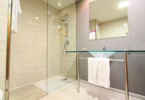 Habitación Doble Estándar - 1 o 2 camas del hotel Ag Express Elche. Foto 5