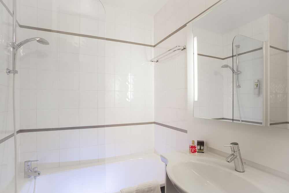 Habitación estándar, 2 camas individuales del hotel Ibis Styles Massena Olympiades. Foto 3