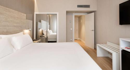 Habitación Doble Estándar - 1 o 2 camas del hotel Nh Madrid Chamberí. Foto 1