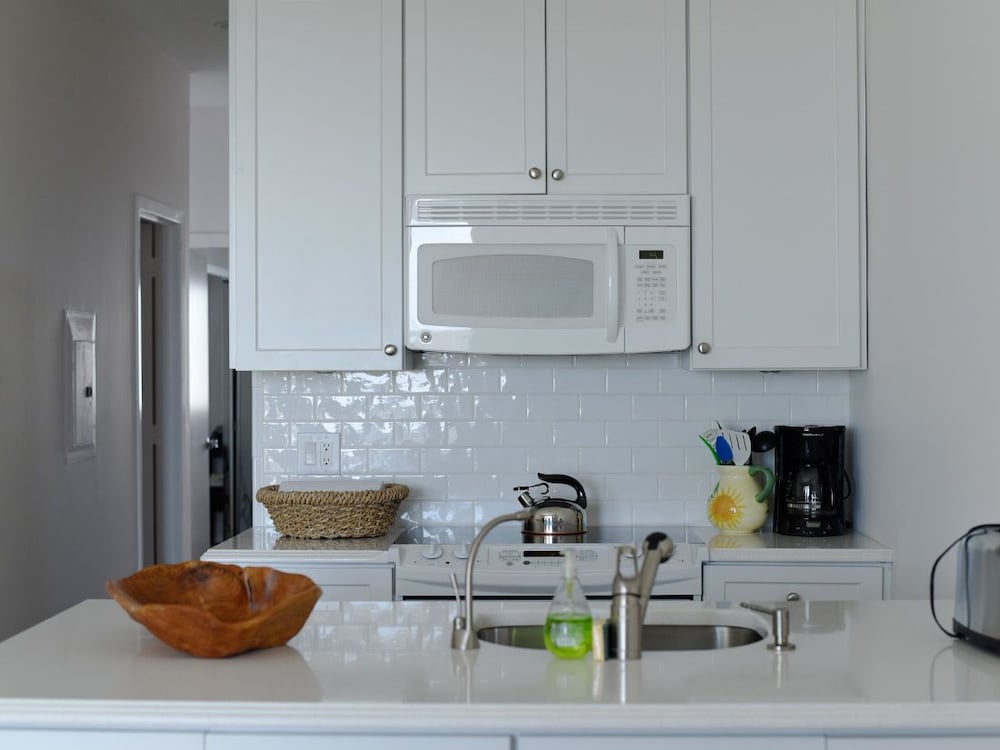 Habitación doble Vista Patio Sofá Cama incluido del hotel The Hermitage At Napeague. Foto 1