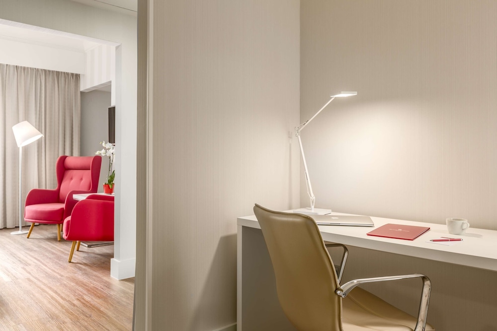 Habitación Familiar del hotel NH Collection Brussels Centre. Foto 3