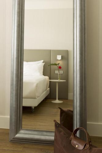 Habitación Doble Superior - 1 o 2 camas del hotel NH Collection Brussels Centre. Foto 8