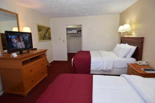 Suite Doble - no fumadores del hotel Knights Inn Oswego East. Foto 5