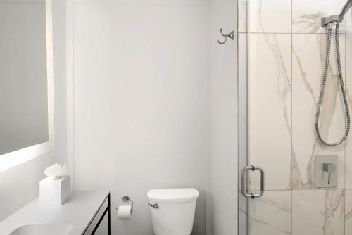 Alojamiento con cama grande - Frente al océano del hotel Montauk Blue. Foto 2