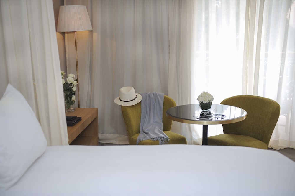 Habitación clásica, 1 cama de matrimonio grande, balcón (Contemporary) del hotel Sofitel Marrakech Palais Impérial and Spa. Foto 1