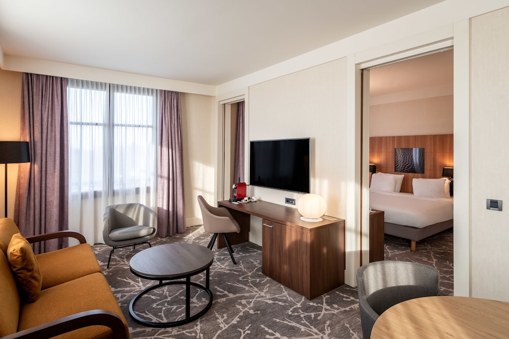 Suite, 1 habitación, vistas al campo de golf (living area) del hotel Paris Marne-la-Vallee by IHG