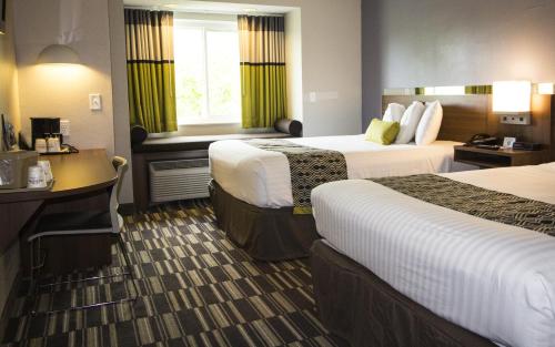 Habitación con 2 camas grandes - No fumadores del hotel Microtel Inn & Suites by Wyndham Victor/Rochester