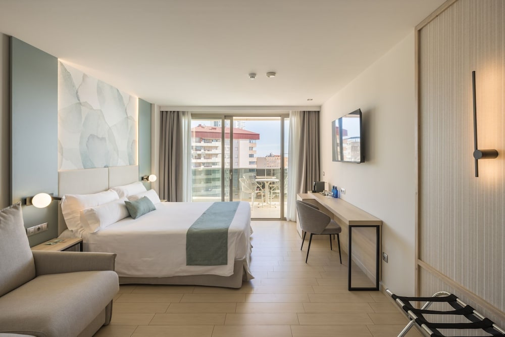 Habitación doble superior del hotel Ar Diamante Beach Spa and Convention Center