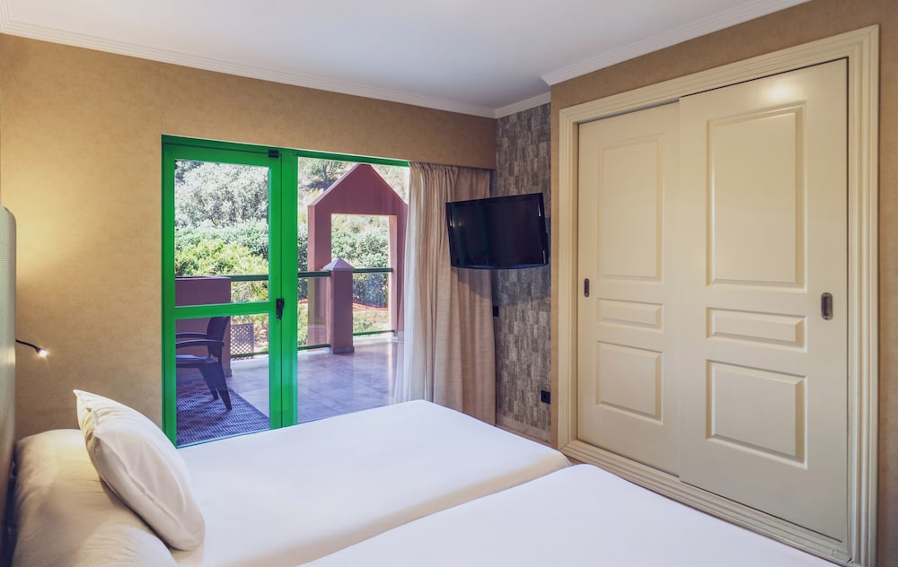 Suite con terraza del hotel Holiday World Riwo Affiliated By Melia. Foto 1