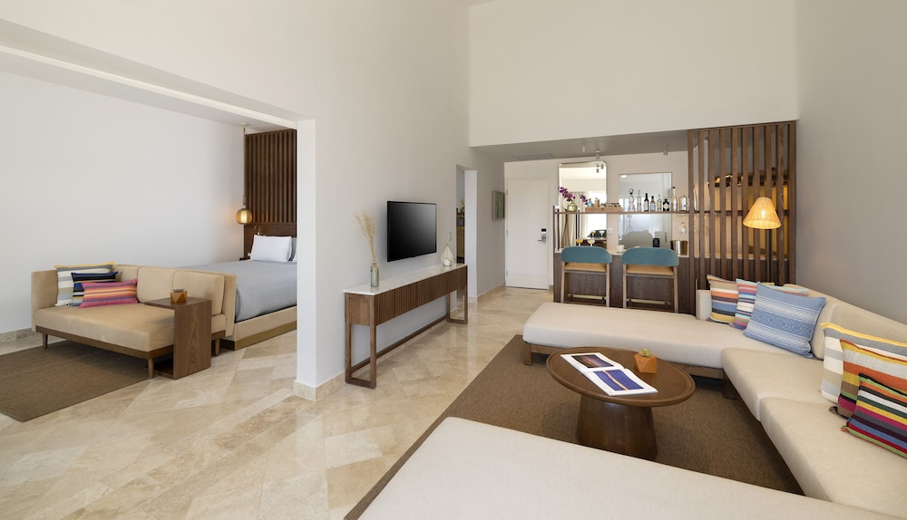 Studio ME+ Suite Vista océano del hotel Me Cabo By Meliá