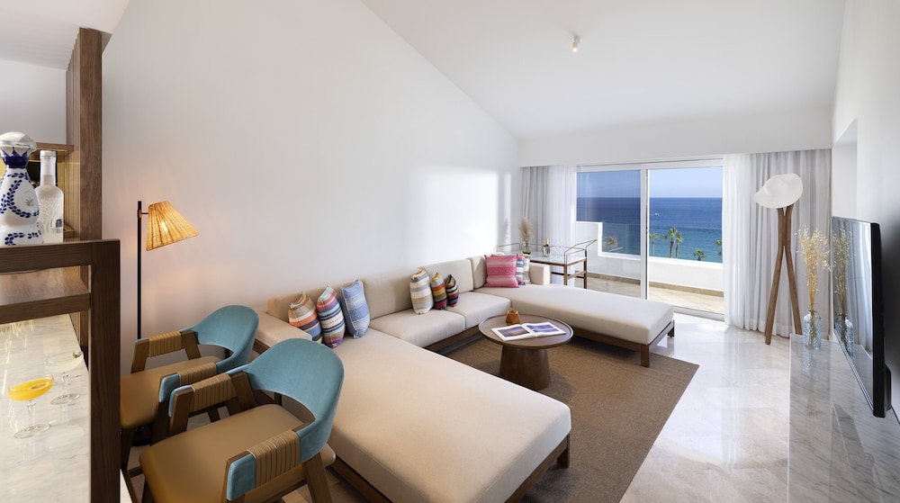 Studio ME+ Suite Vista océano del hotel Me Cabo By Meliá. Foto 2