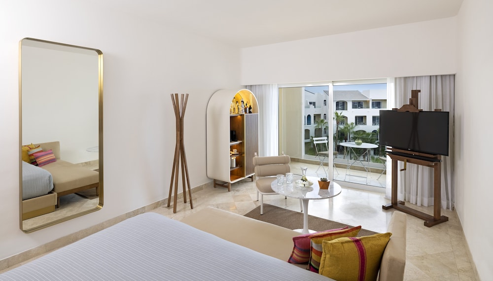 Always ME Levelled Up del hotel Me Cabo By Meliá. Foto 1