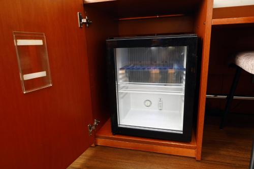 Habitación Doble Estándar del hotel Travelodge Madrid Coslada Aeropuerto. Foto 13