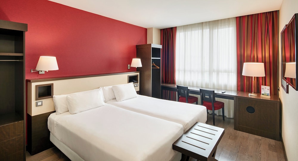Habitación clásica con 2 camas individuales del hotel Sercotel Sant Boi