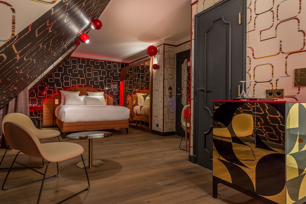 Suite junior del hotel Idol. Foto 1