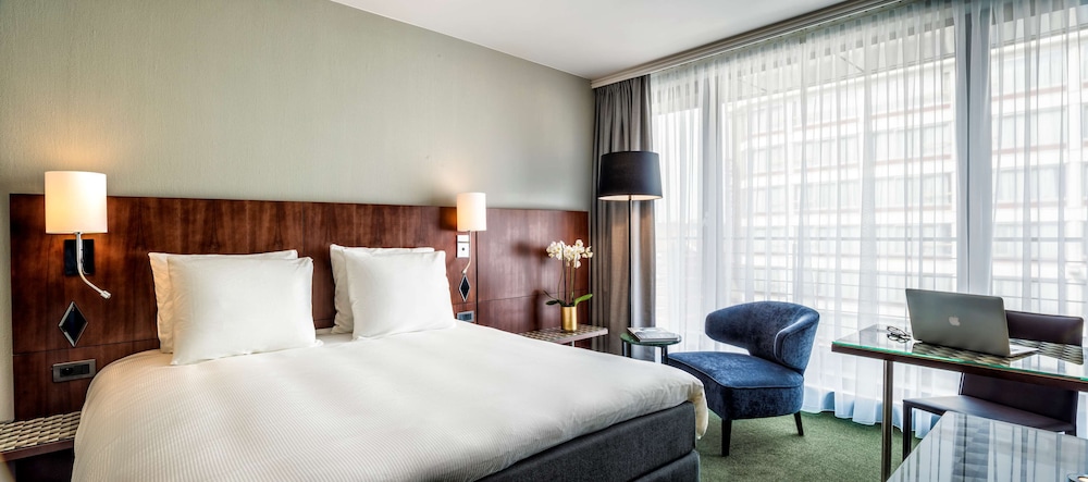 Habitación superior del hotel Nh Brussels Eu Berlaymont. Foto 1