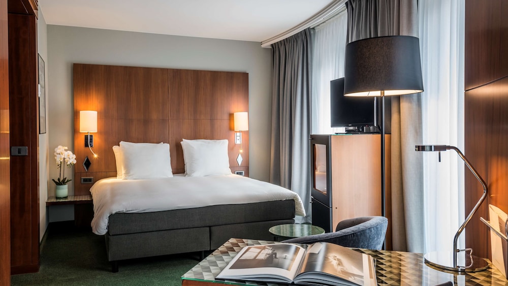 Habitación superior del hotel Nh Brussels Eu Berlaymont. Foto 2