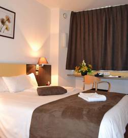 Habitación doble del hotel Brit Codalysa Marne la Vallée - Torcy. Foto 2
