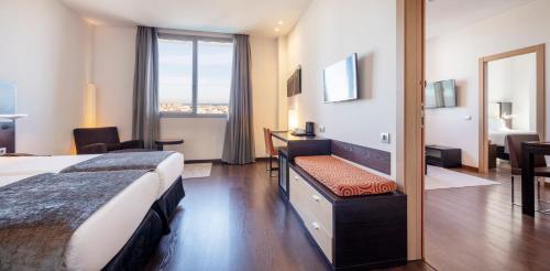 Suite Junior del hotel Ilunion Aqua 4. Foto 1