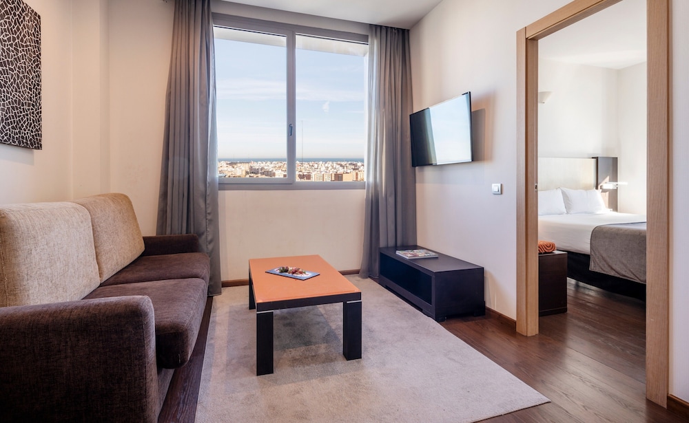 Junior Suite, del hotel Ilunion Aqua 4. Foto 1