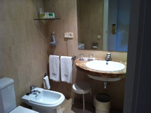 Habitación doble del hotel Abbot. Foto 2