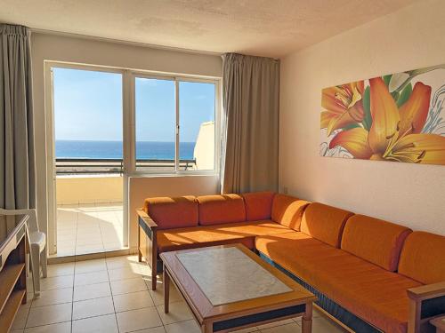 Apartamento de 1 dormitorio con balcón y vistas al mar del hotel Palm Garden by LIVVO. Foto 5