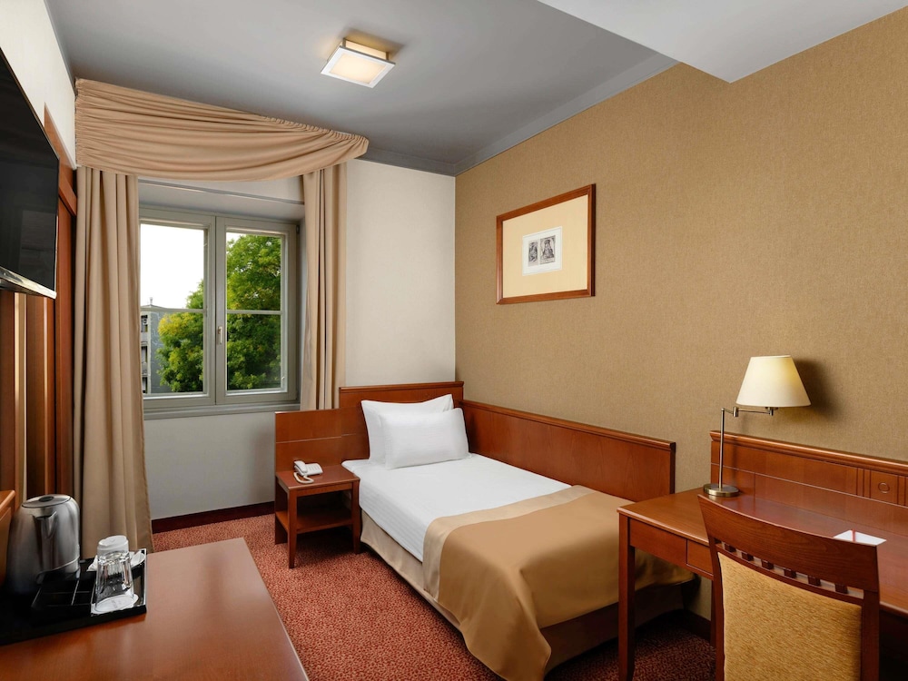 Habitación Classic con 1 cama individual del hotel Mercure Szekesfehervar Magyar Kiraly