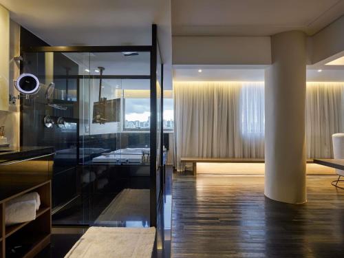 Suite Master del hotel Mercure Belo Horizonte Lourdes. Foto 2