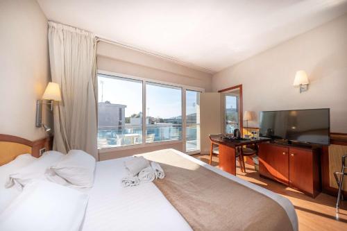Habitación Confort con cama grande del hotel Best Western Mediterraneo. Foto 5