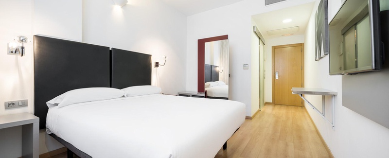 Habitación doble Accesible del hotel Ilunion Aqua 3. Foto 2