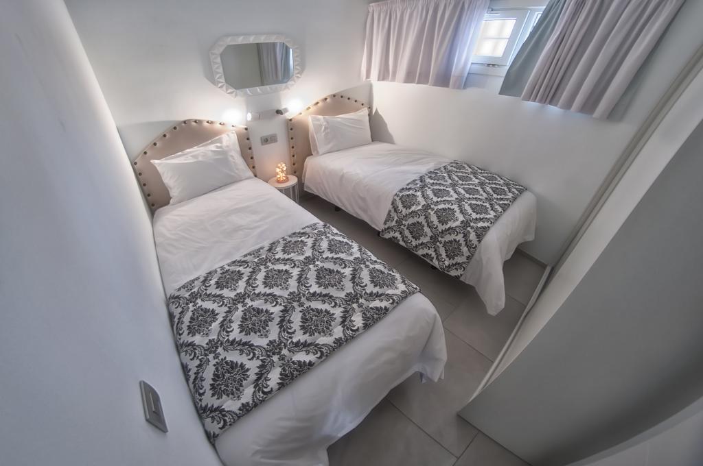 Bungalow Suite del hotel Bungalows Adonis. Foto 4