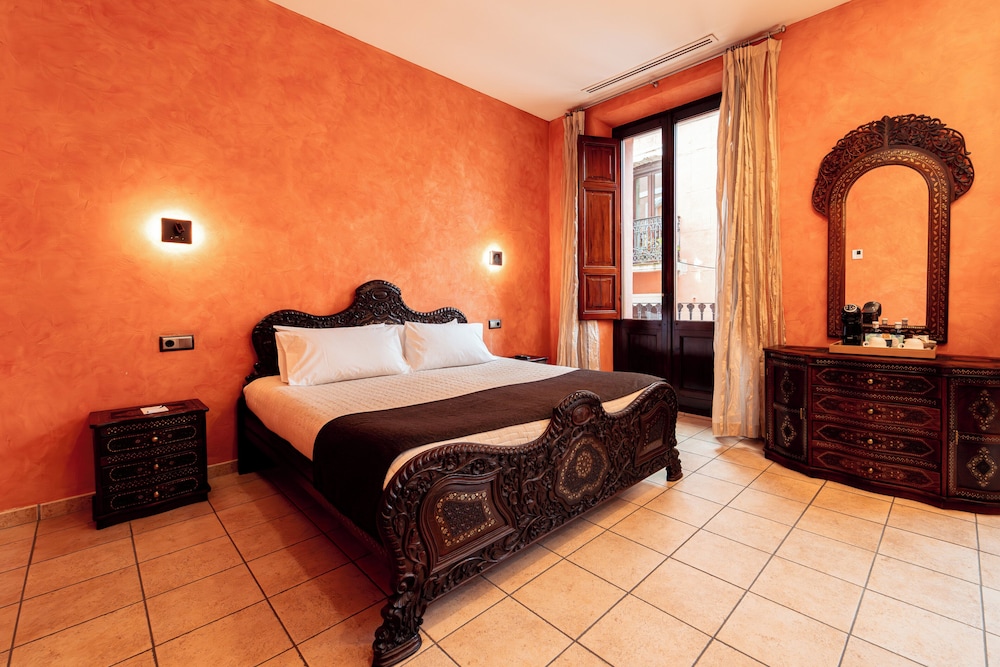 Suite doble Junior del hotel L'Àgora. Foto 5