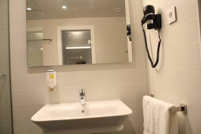 Urban Big Deluxe Room del hotel Artiem Madrid. Foto 1