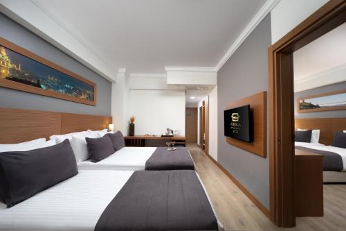 Habitación Familiar Comunicada con acceso gratuito al spa del hotel Orka Royal and Spa. Foto 1
