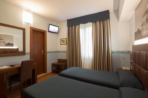 Habitación Doble Clásica (2 camas) del hotel Terminus and Plaza. Foto 2