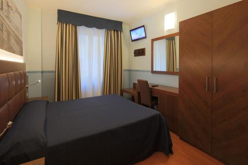 Habitación doble 1 Cama queen Vista Patio Normal del hotel Terminus and Plaza. Foto 4