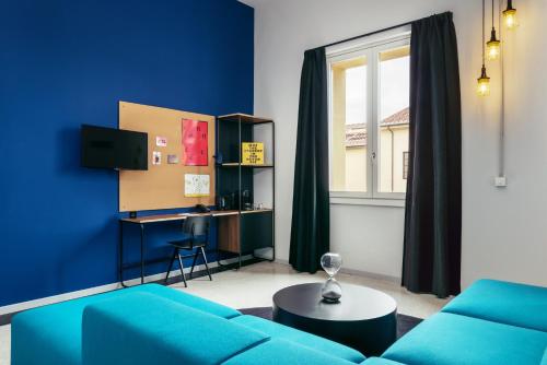 Suite con cama extragrande del hotel The Social Hub Florence Lavagnini. Foto 3