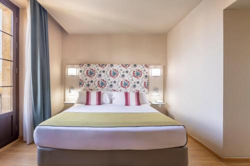 Habitación Doble con balcón del hotel ITC Jerez By Soho Boutique. Foto 4