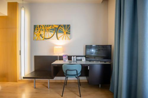 Habitación Doble con balcón del hotel ITC Jerez By Soho Boutique. Foto 16