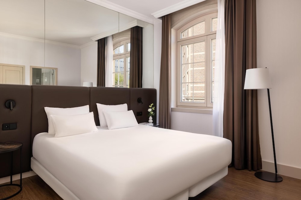 Suite (Extra Bed 2 Adults + 2 Children) del hotel NH Brussels Carrefour de l'Europe