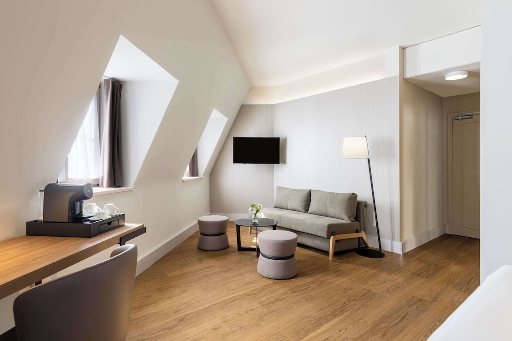 Suite junior del hotel NH Brussels Carrefour de l'Europe. Foto 1