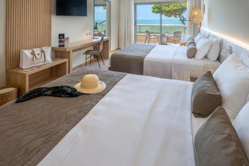 Apartamento Familiar Prime con vistas laterales al mar del hotel Serhs Natal Grand and Resort. Foto 4
