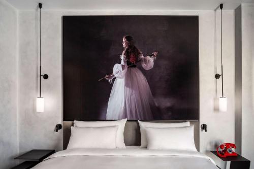 Habitación Estándar del hotel Radisson Red Madrid. Foto 2