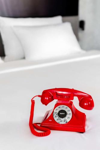 Habitación Estándar del hotel Radisson Red Madrid. Foto 4