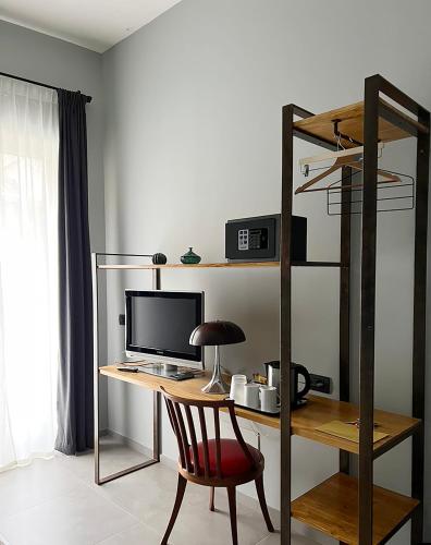 Habitación Doble Superior con Balcón del hotel King. Foto 26