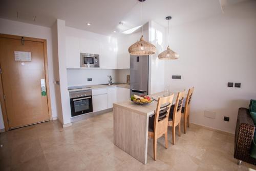 Apartamento Premium con vistas al mar del hotel Serenity Amadores. Foto 7