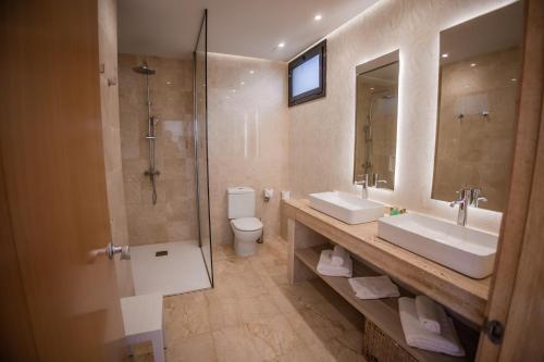 Premium Villa with Hot Tub del hotel Serenity Amadores. Foto 1