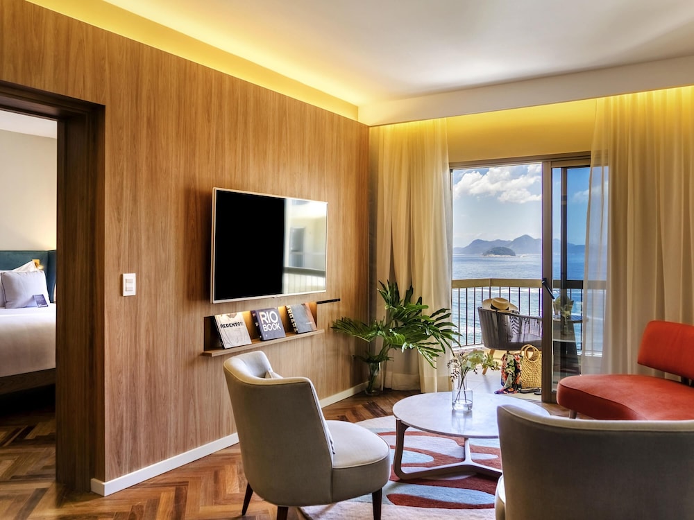 Suite, 1 cama de matrimonio grande, vistas al mar (One Bedroom) del hotel Fairmont Rio De Janeiro Copacabana. Foto 3