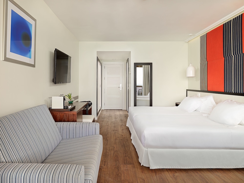 Habitación doble del hotel H10 Tindaya. Foto 1