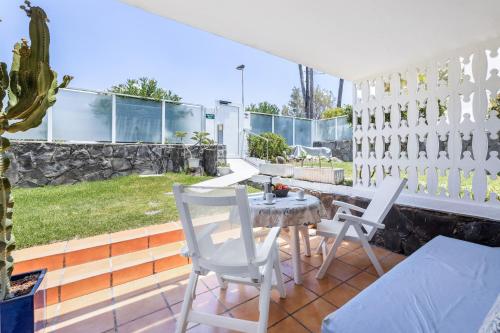 Apartamento de 1 dormitorio con vistas al jardín del hotel El Capricho. Foto 10